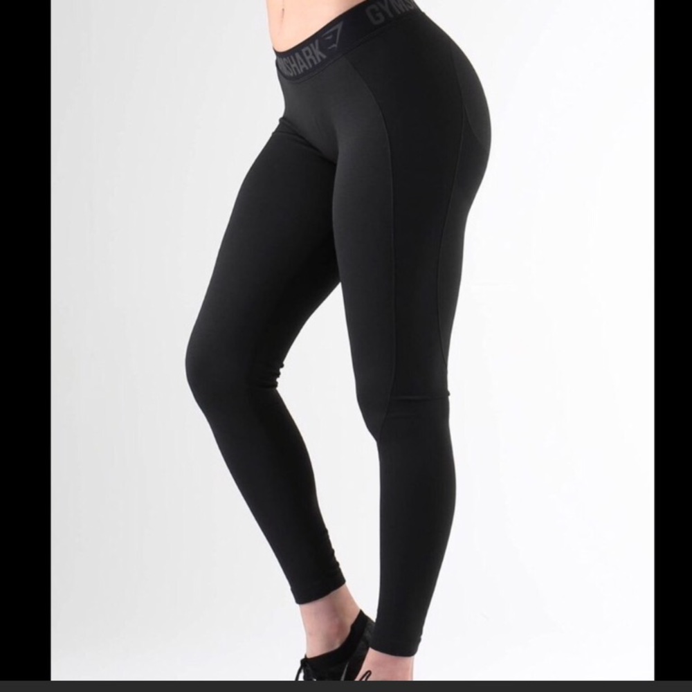 NWT-GYMSHARK FLEX LEGGINGS-SMALL