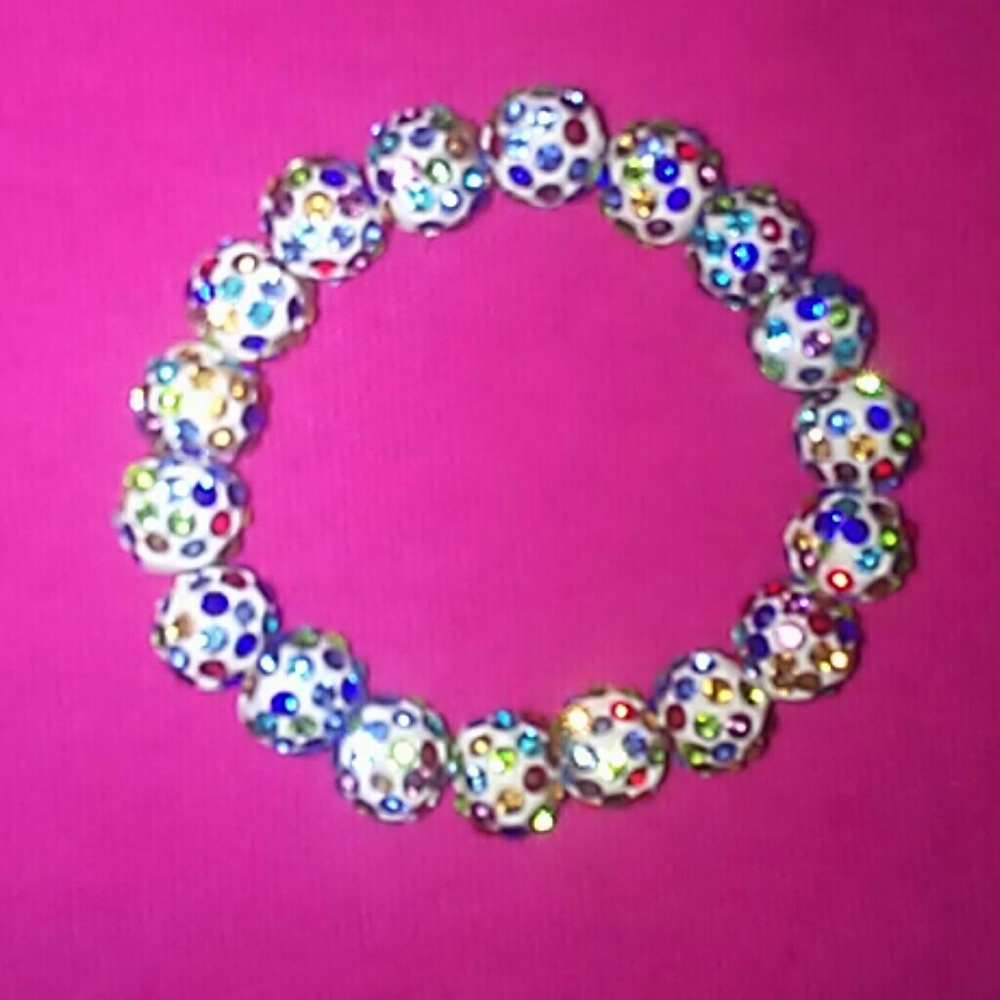 Disco clay bead