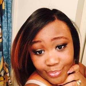 Meet your Posher, Bee