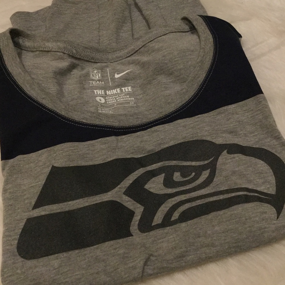 🎉BOGO 🆓🎉NWT Nike Seahawks Champion Drive Tee - Picture 6 of 7