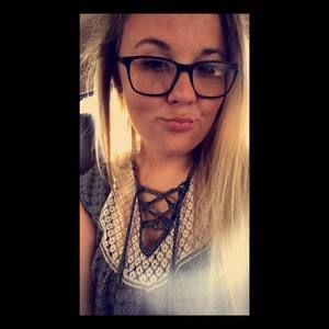 Meet your Posher, Robyn