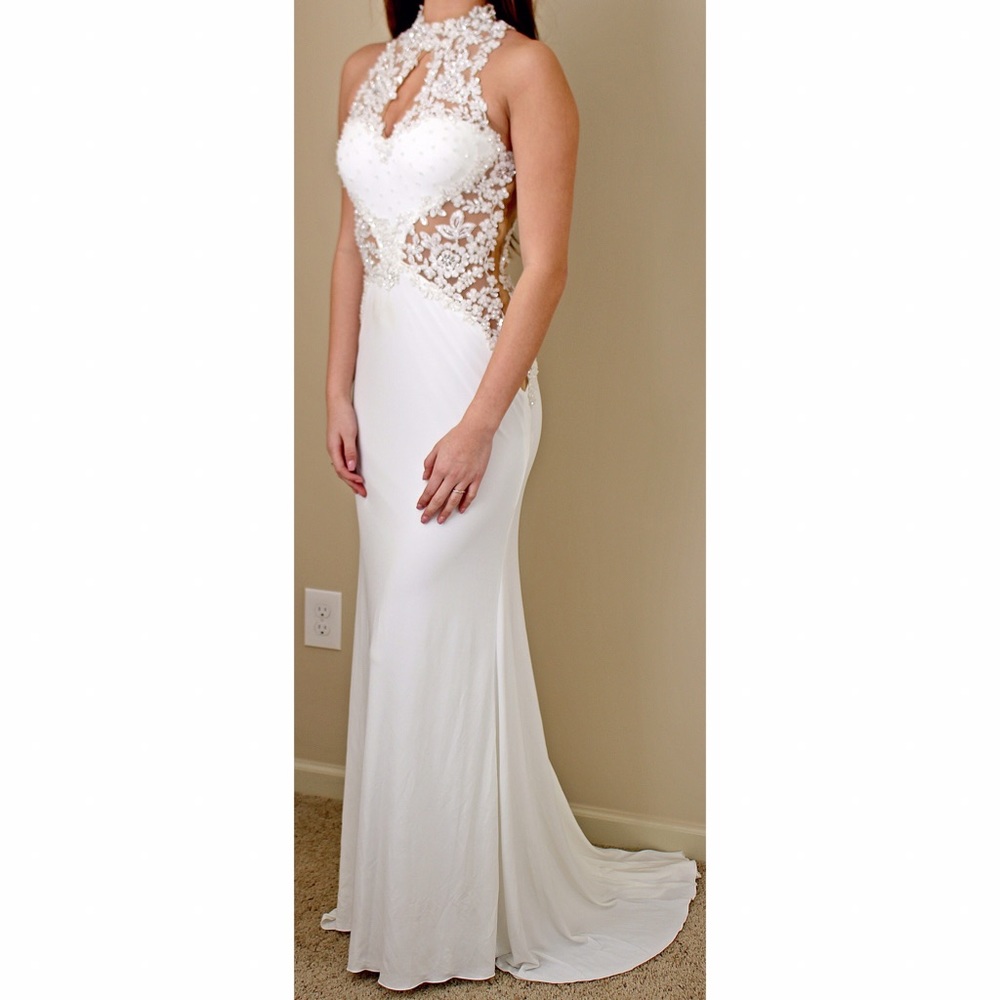 Long White Laced Mermaid Dress