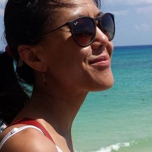 Meet your Posher, May va