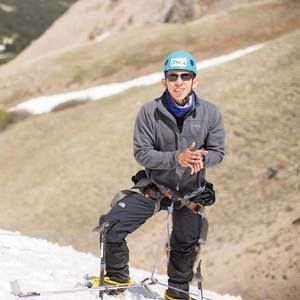 Meet your Posher, Adan