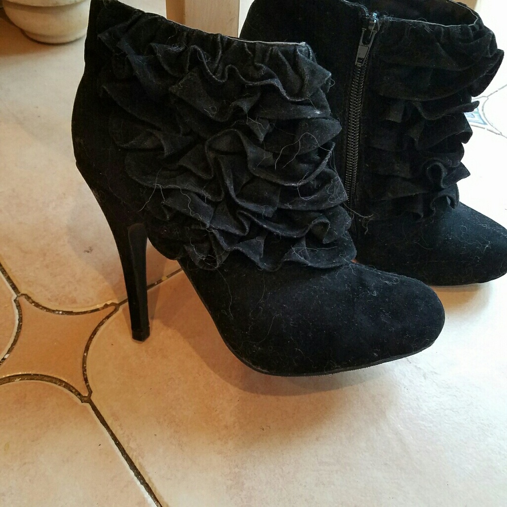 dressy ankle boot