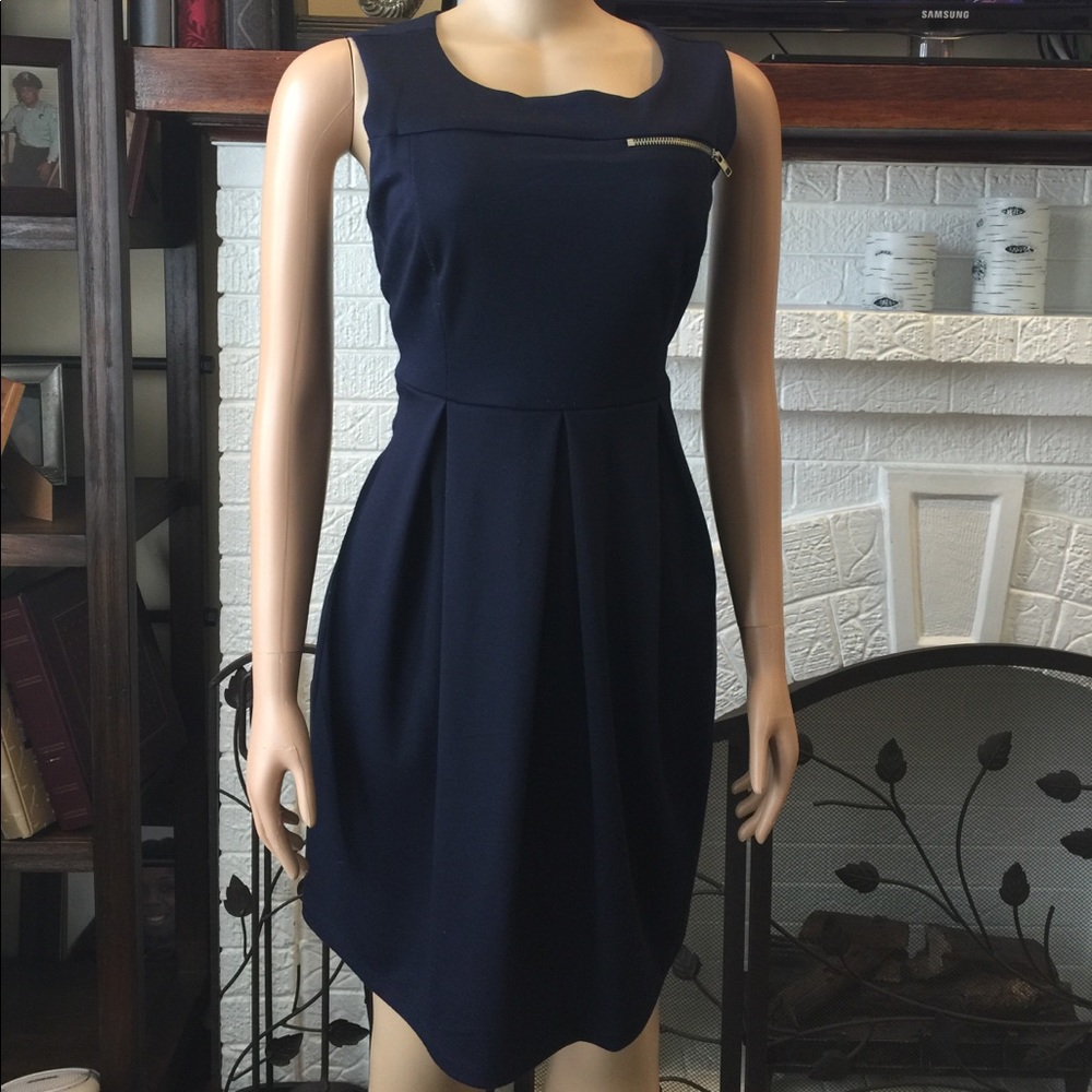 Blue knit mid length dress