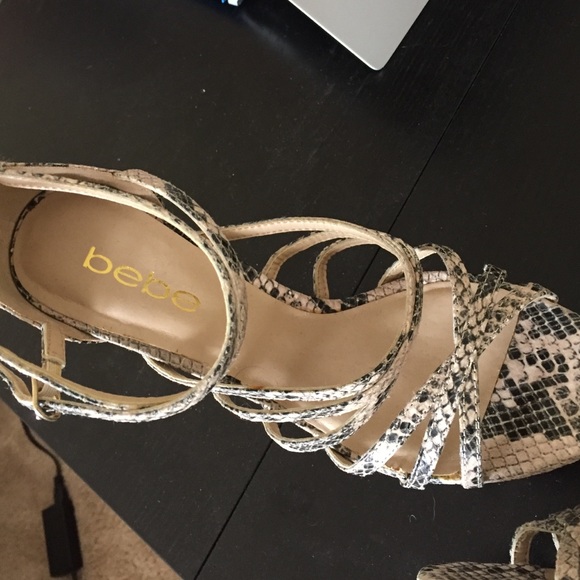Bebe heels - Picture 3 of 3