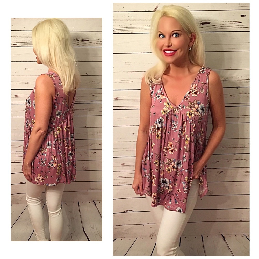 Pretty in mauve and blue floral tunic - Picture 2 of 3