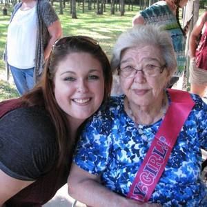 Meet your Posher, Alissa