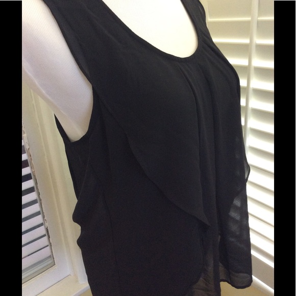 Top - Picture 2 of 2