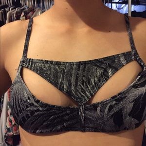 RVCA bikini top- new with tags