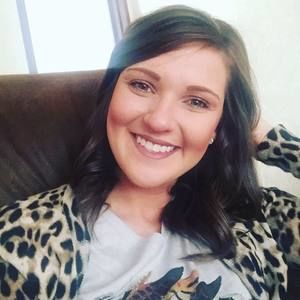 Meet your Posher, April