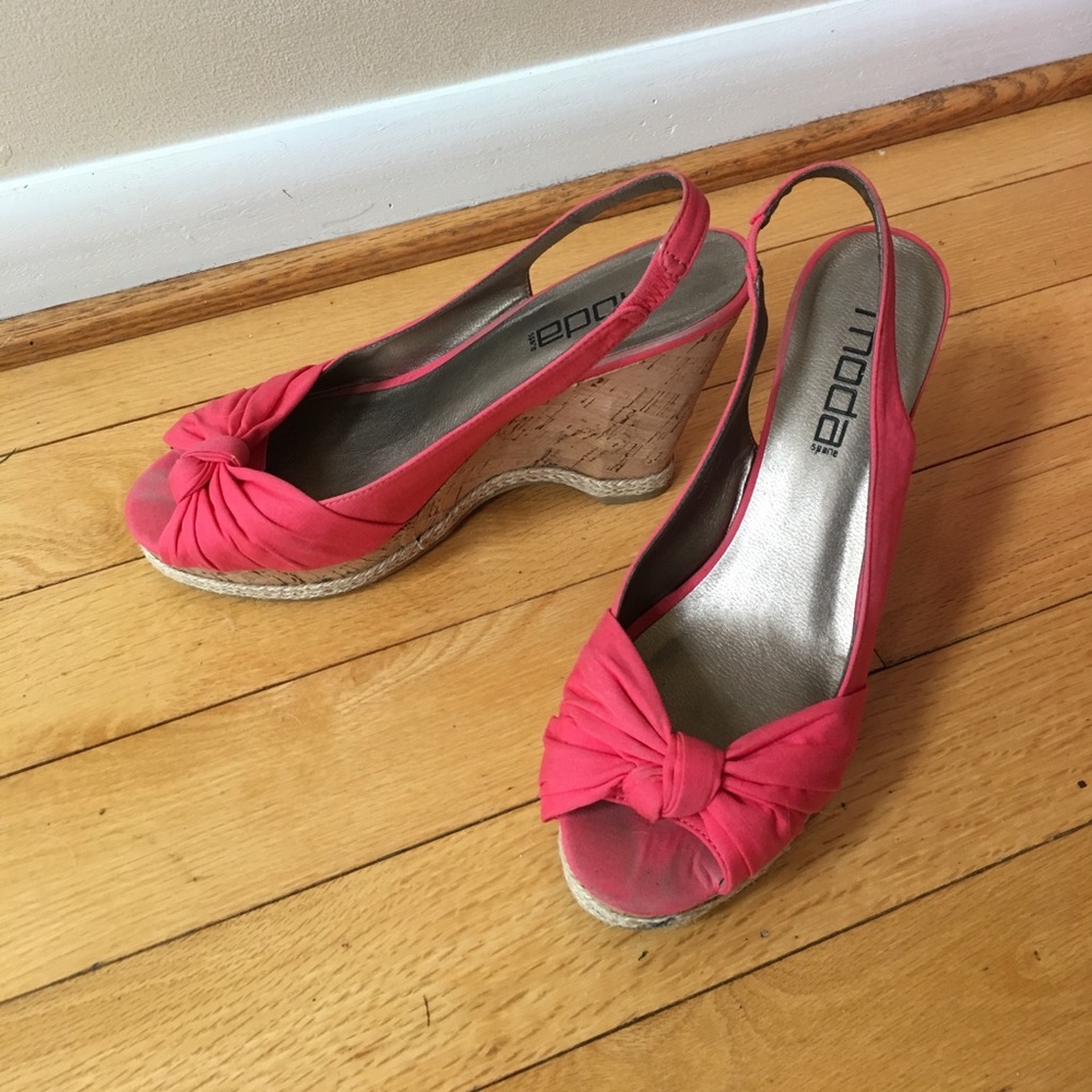 Mods Coral Wedges