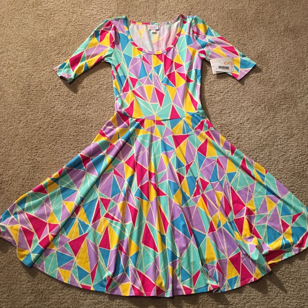 NWT Lularoe Nicole XS