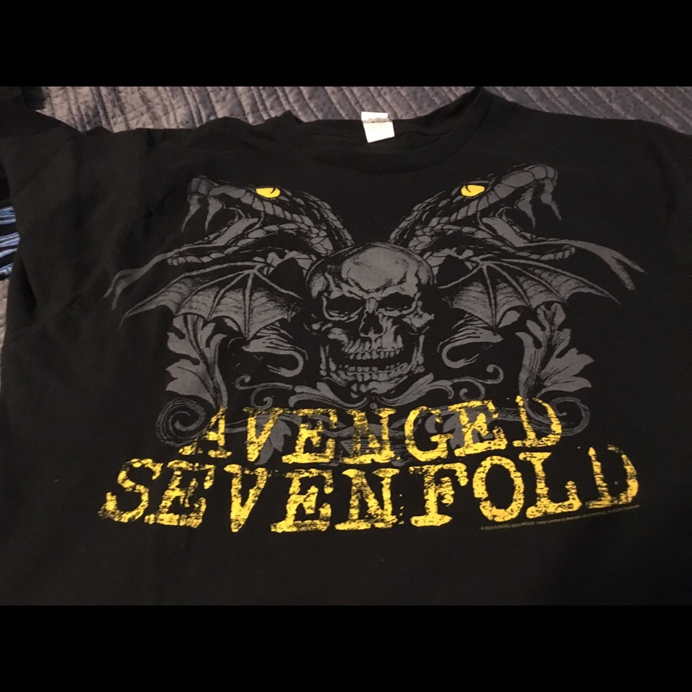 3 Men's Band Tshirts