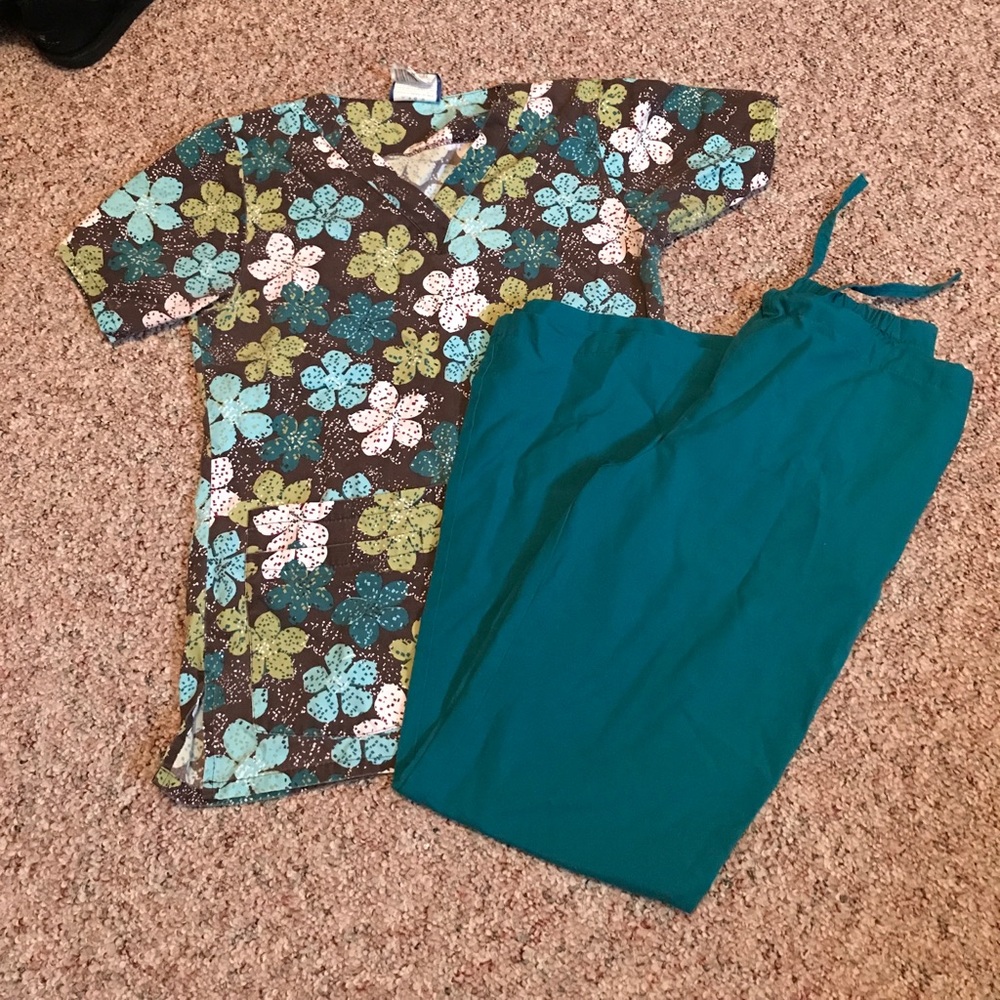 Scrub set!