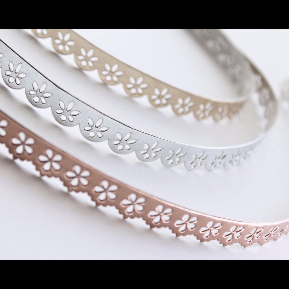 ๐๐ผ๐ธ๐บ๐ธ๐ผ CHOKERS - ROSE GOLD FLORAL LASER-CUT - Picture 5 of 5