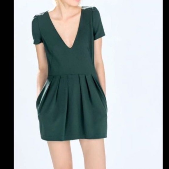 zara green romper