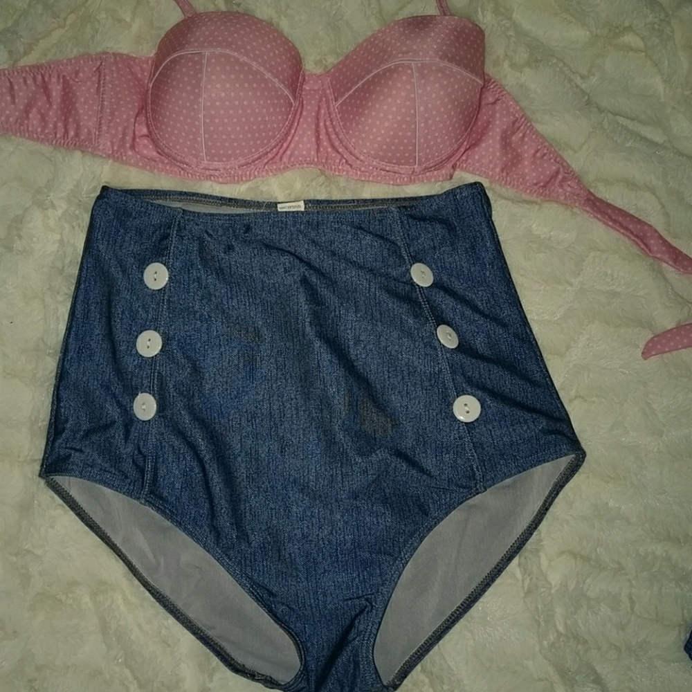 High waisted bikini bottoms