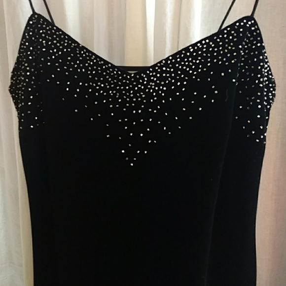 Laura Ryner Dresses & Skirts - Laura Ryner black beaded velvet floor gown sz 5/6