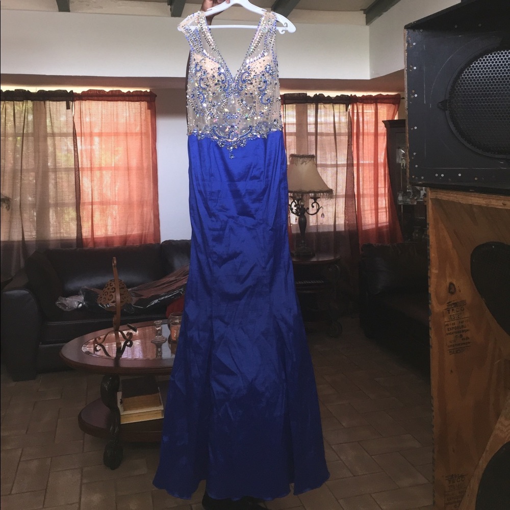 Prom dress