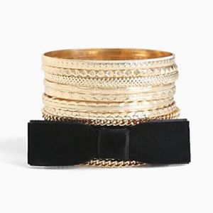 1/2 🆕 Plus Size Velvet Bow Bangle Bracelet Set