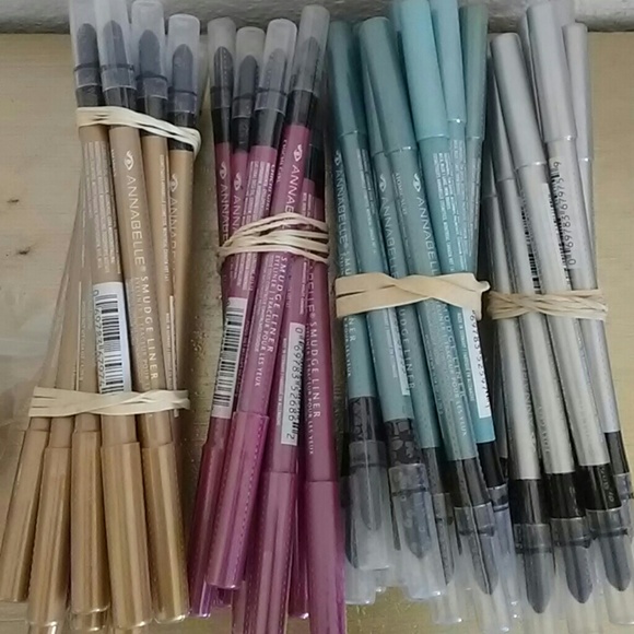 Cosmetics - Picture 6 of 8