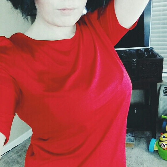 Red mini dress - Picture 3 of 4