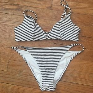 NAVY/WHITE STRIPED BIKINI 👙 ⚓️