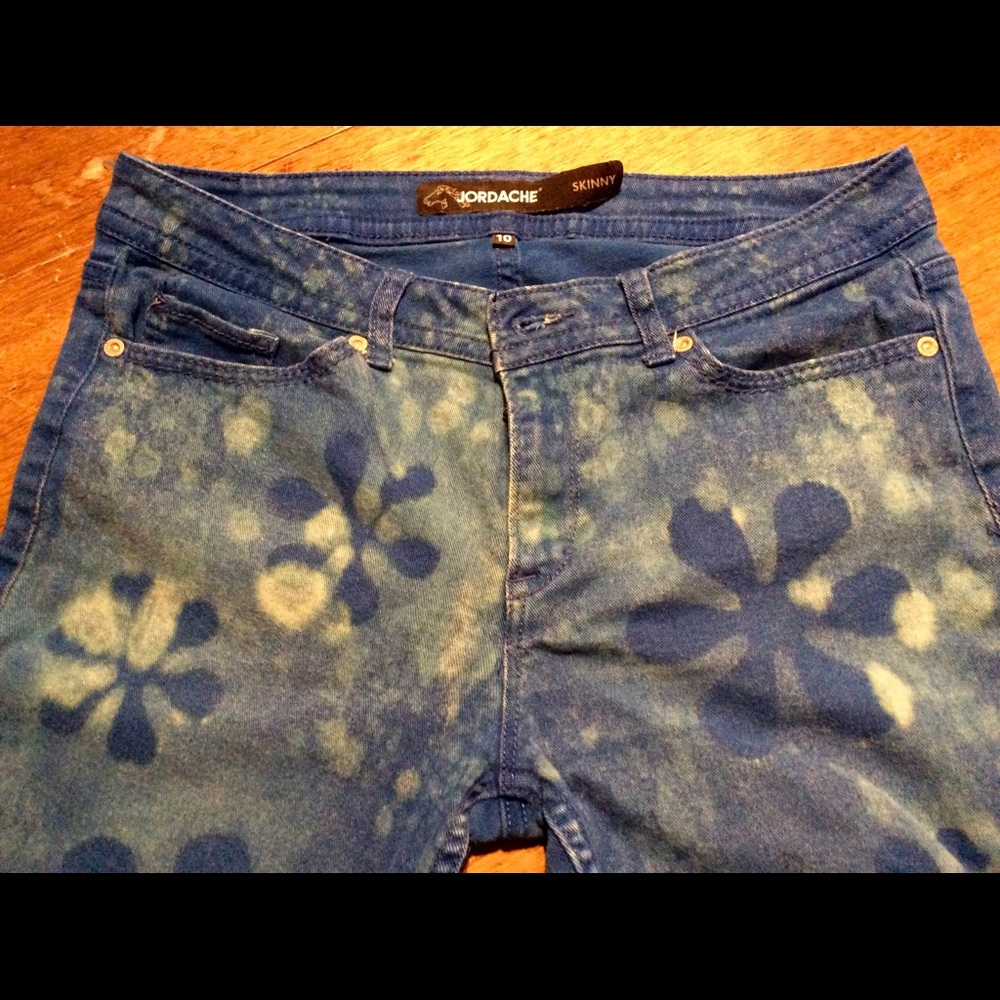 Custom Bleached Flower Power Hipster Skinny Jean!