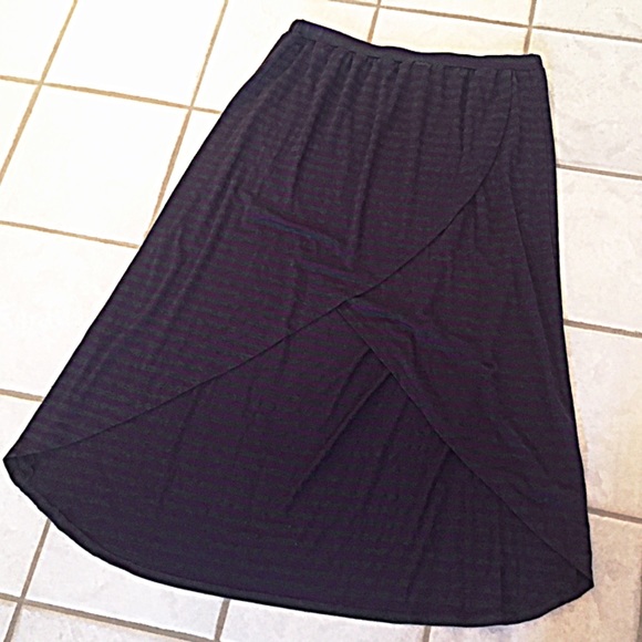 Zenobia Dresses & Skirts - BOGO 🆕 Striped high low faux wrap skirt