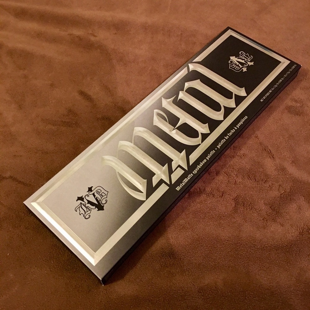 Kat Von D 'MetalMatte' EyeShadow Palette
