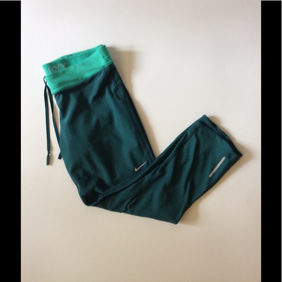Nike Pants - Nike Dri-Fit Relay Capri, Green