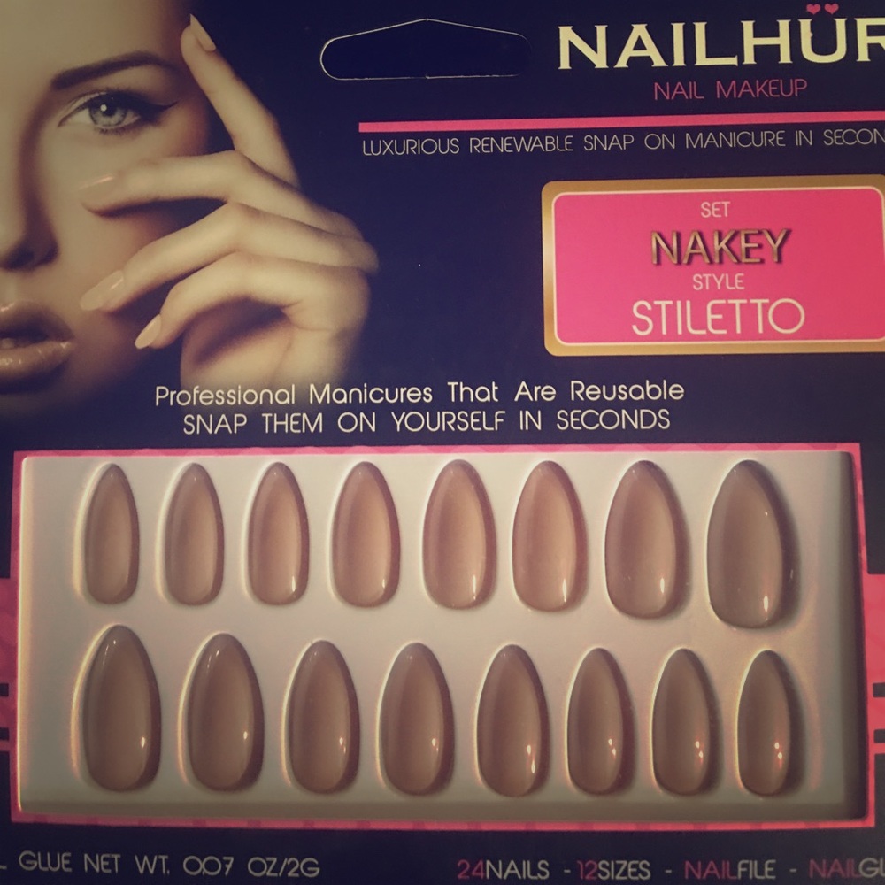 Nailhur stiletto nails