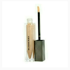 Burberry Beauty Kisses Lip Gloss #15 Nude Gold