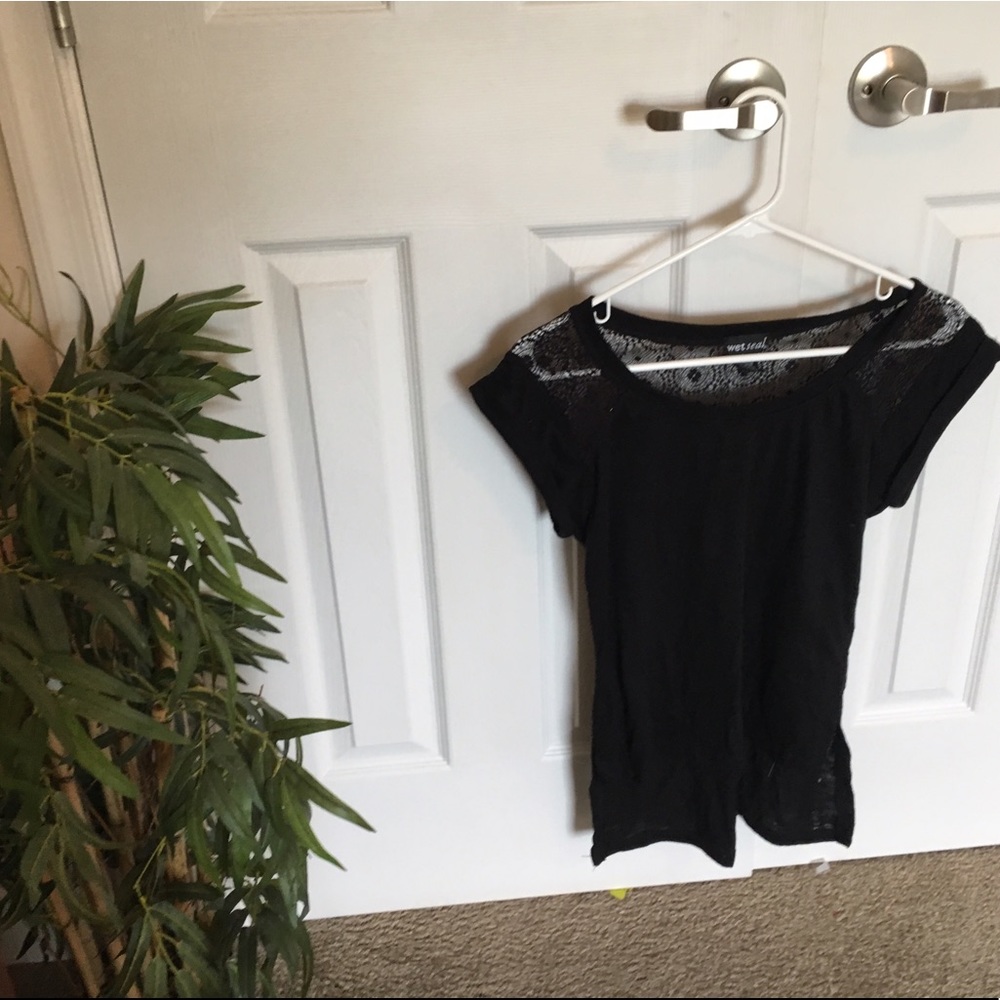 Black Top - Cool Back!