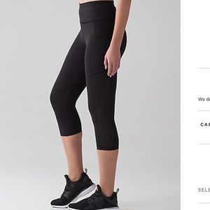 NWT Lululemon Mind Over Miles Crop Sz4