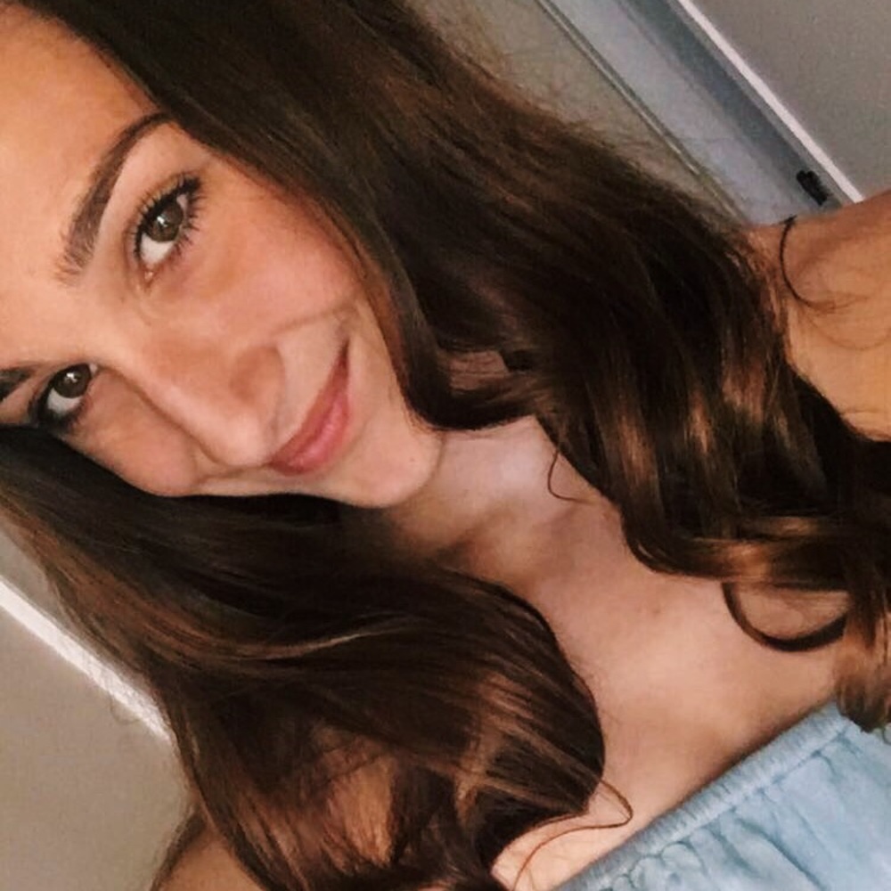 Meet your Posher, Julia