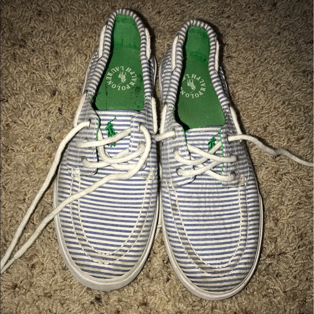 Cute polo boat shoes!
