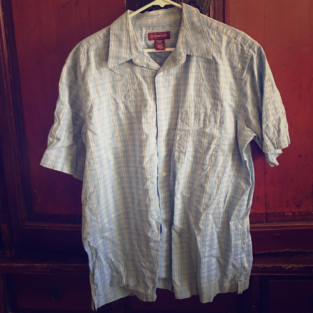 Men's casual dress shirt