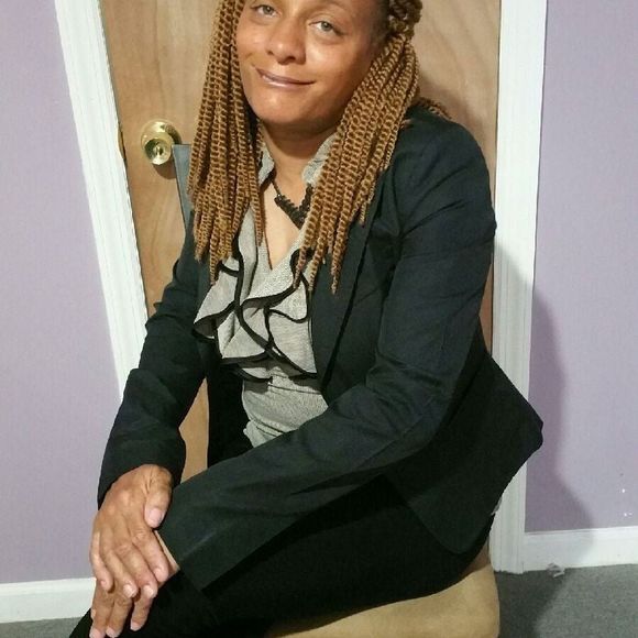 Meet your Posher, Cordelia - Picture 1 of 1