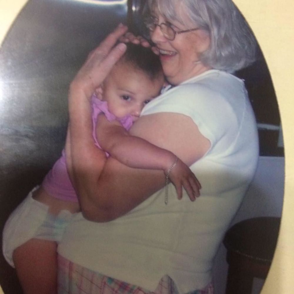 Meet your Posher, Corrine