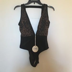 Last chance Detailed body suit