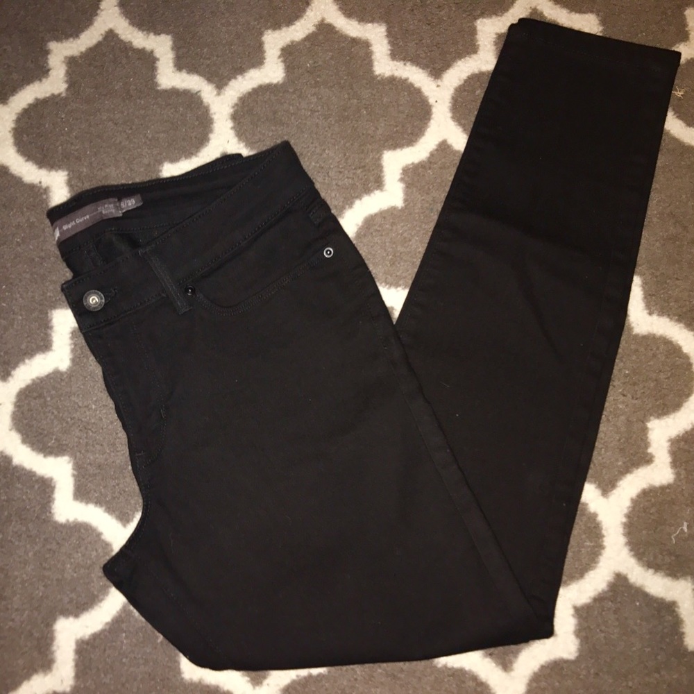 Black jeans NWOT NEVER BEEN WORN