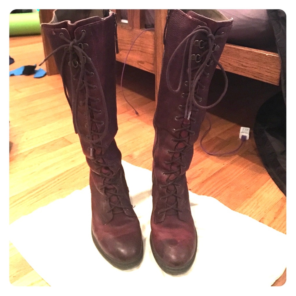 Nine West lace-up boots