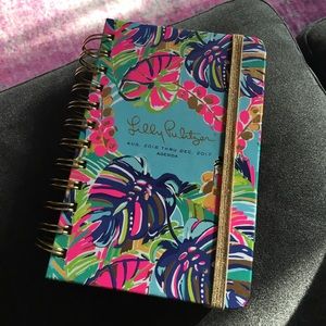 Lily Pulitzer agenda aug 2016-dec 2017