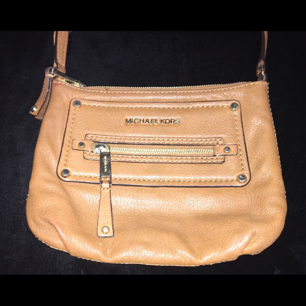 Michael Kors Crossbody bag!