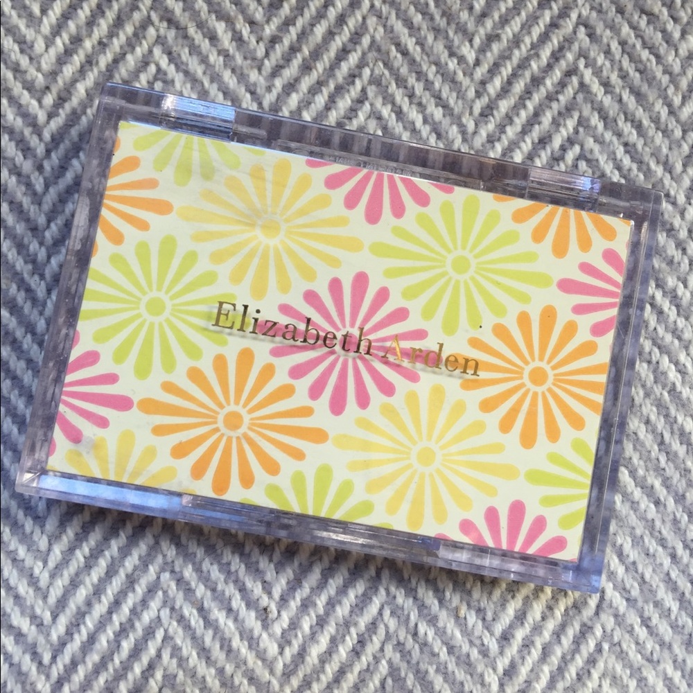 Very lightly used Elizabeth Arden palette