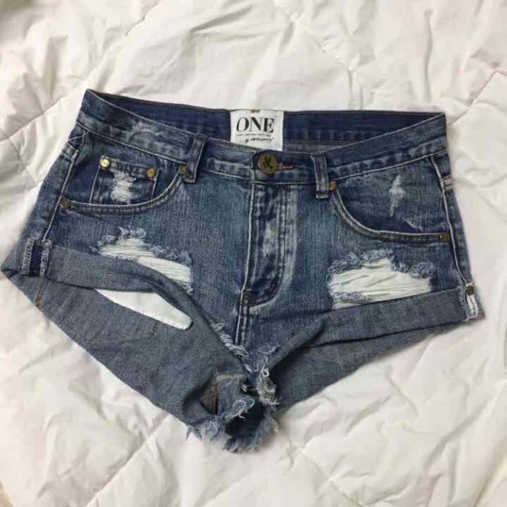 One Teaspoon Cobain Bandit Shorts Size 25
