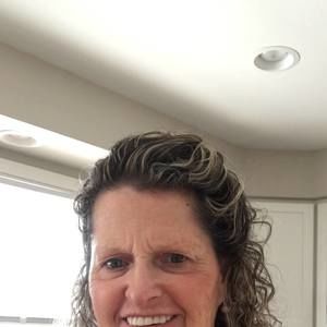 Meet your Posher, Deborah